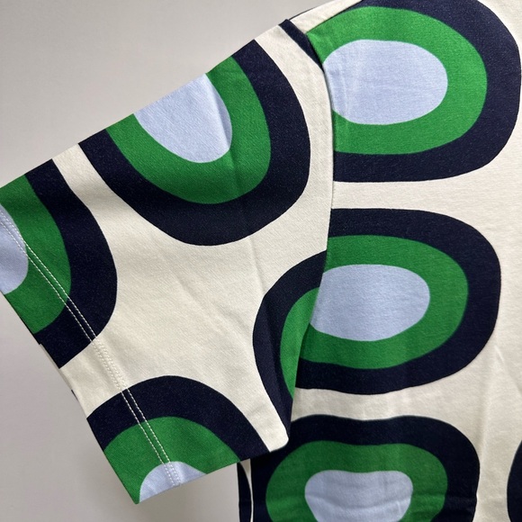 Uniqlo x Marimekko Green Graphic Short-Sleeve T-Shirt - Picture 6 of 10